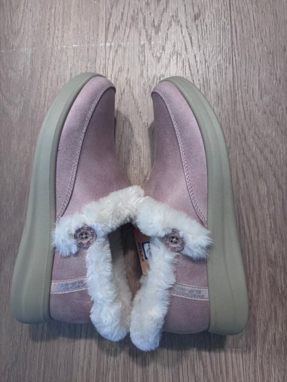 Skechers Handsfree Slipons Faux Lined Pink Suede - Womens 7 (new with tags)